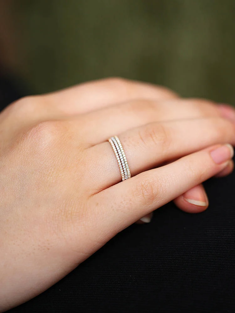 Ślub zaręczyny cienkie pierścienie dla kobiet Micro Pave CZ kryształ Dainty pierścień Sliver kolor moda biżuteria wszystkie rozmiar hurtownie R133 — zdjęcie 2