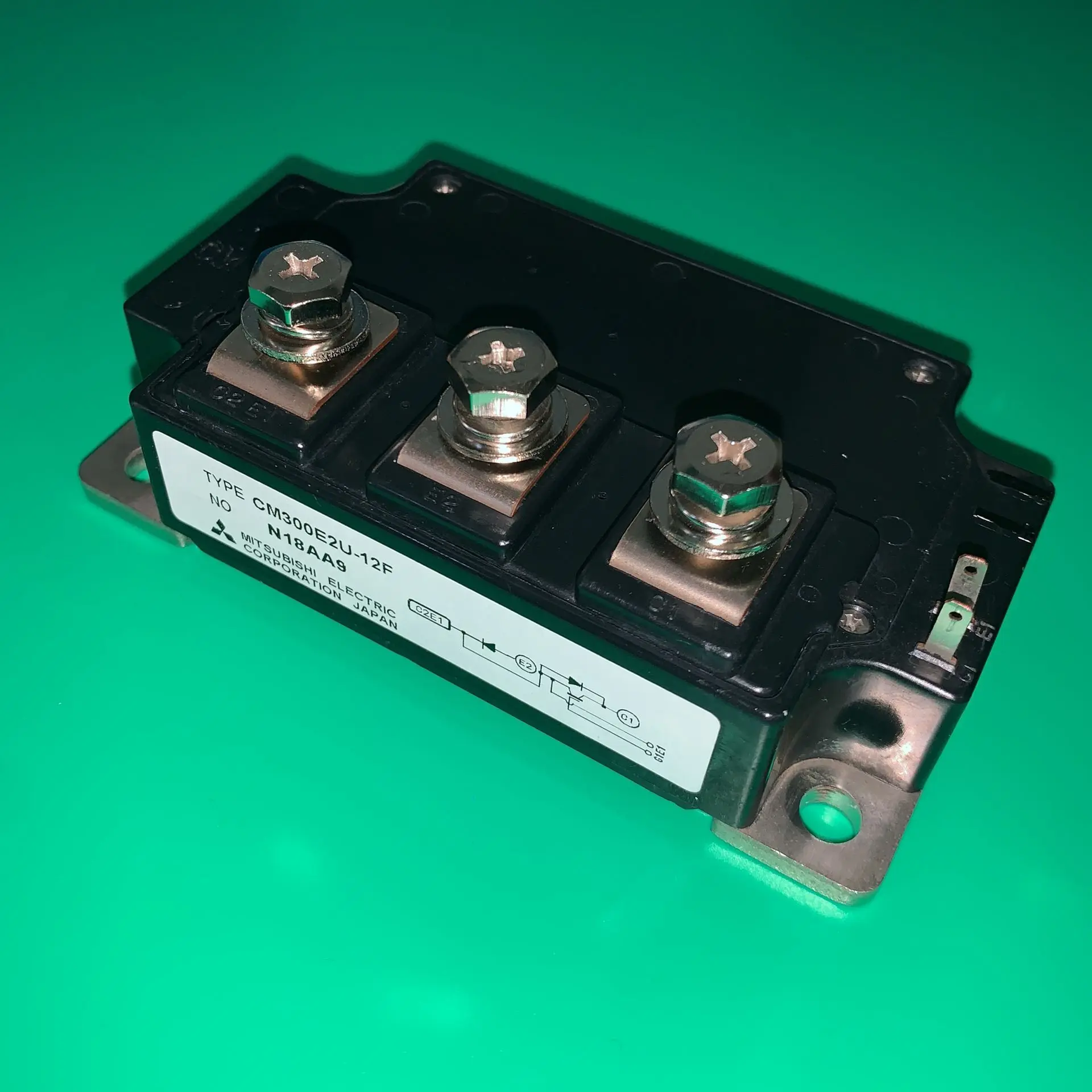 

CM300E2U-12F MODULE CM300E2U-12 F IGBT HIGH POWER SWITCHING USE INSULATED TYPE CM300E2U12F CM300E2 U-12F CM300E 2U-12F CM300 E2U