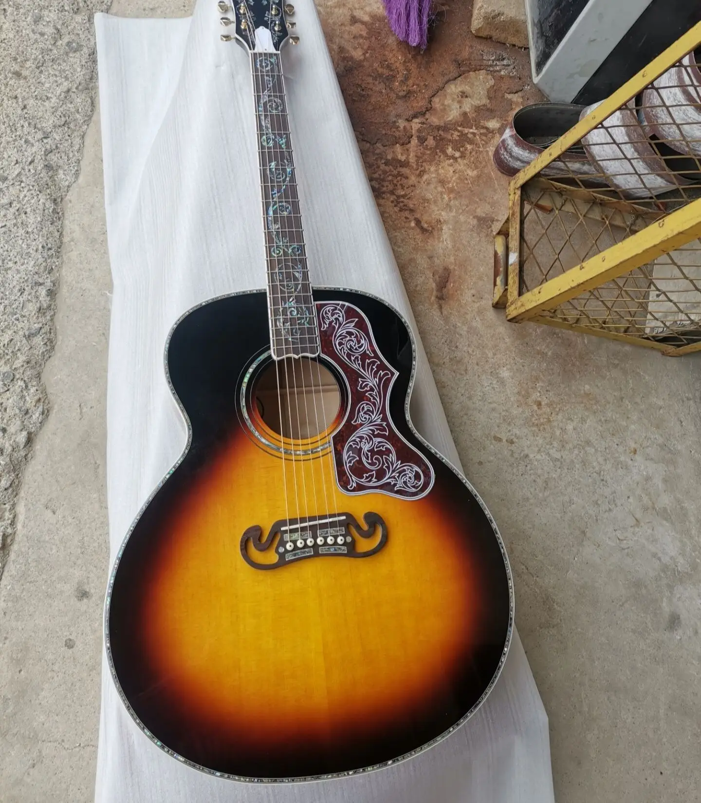 free shipping 43 inches jumbo guitar custom shop flame maple sunburst abalone  acoustic electric guitar