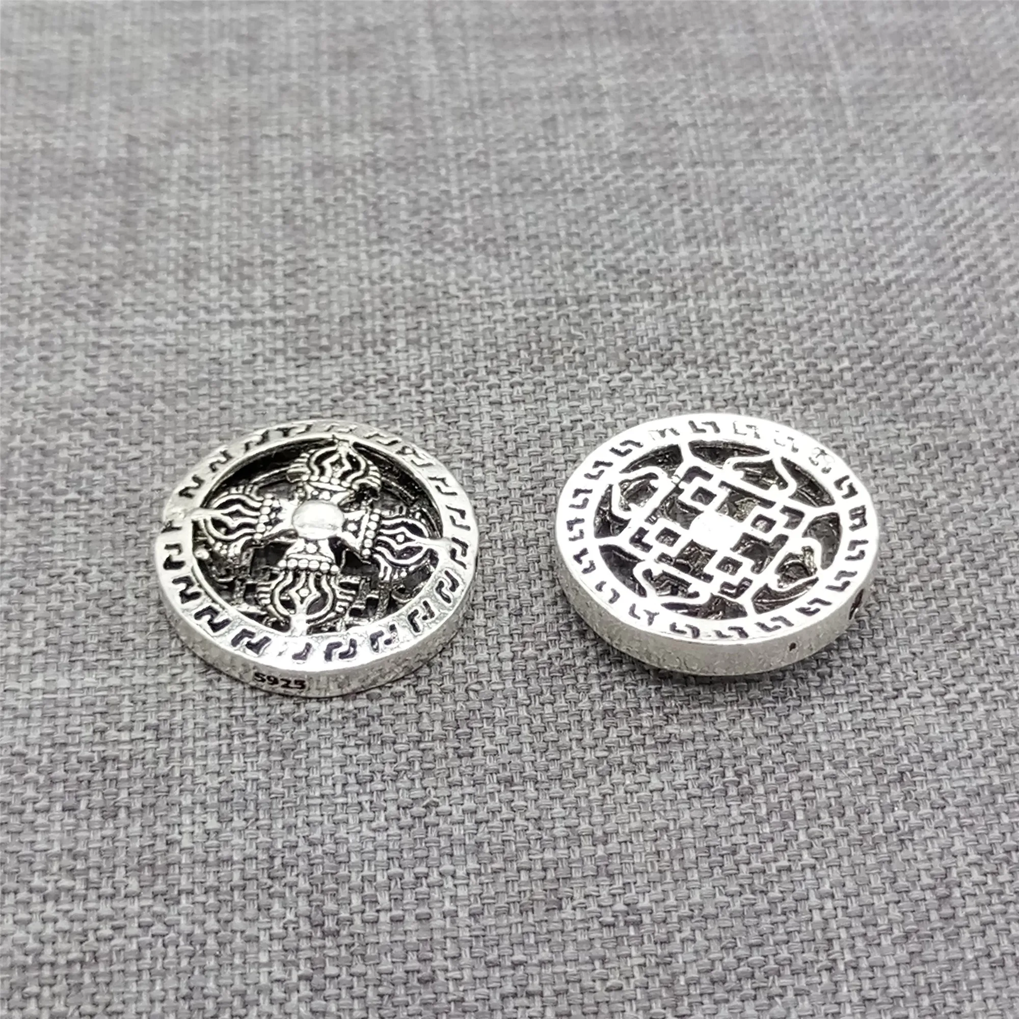 4 Pieces of 925 Sterling Silver Double Dorje Beads for Bracelet