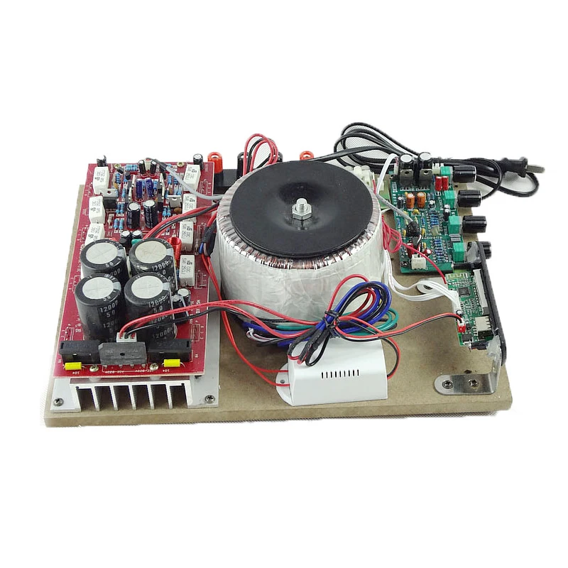 

KYYSLB High Power 1600W 2 Channels 5200 1943 Bluetooth Amplifier Card USB Remote Control Fever Wood Board Amplifier 4-16 Europe