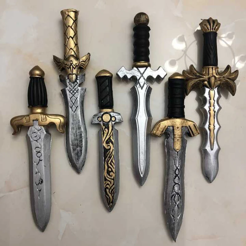 7 styles Dagger Weapon Knife Sword Cosplay Halloween Prop 1: 1 PU Movie Game Anime Cos Role Play Safety Kids Gift 32CM