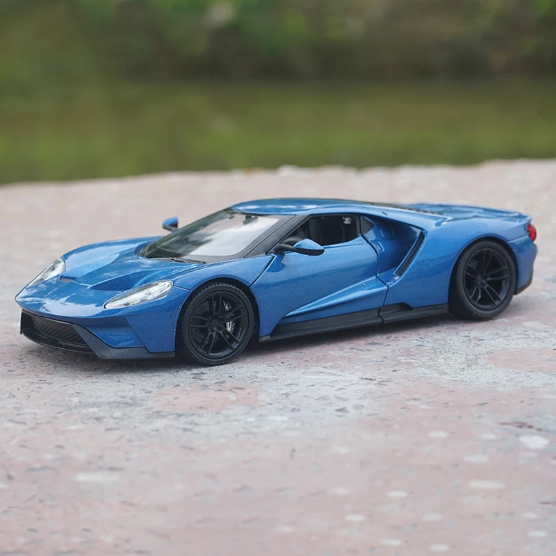 WELLY 1:24  Ford GT 2017 Supercar Alloy Car Model Diecasts & Toy Vehicles Collect Car Toy Boy Birthday gifts