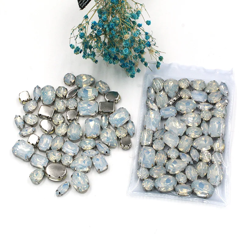 New 50pcs / bag mixed shape resin White rhinestones faltback sew on rhinestone clothing earrings necklace accessories