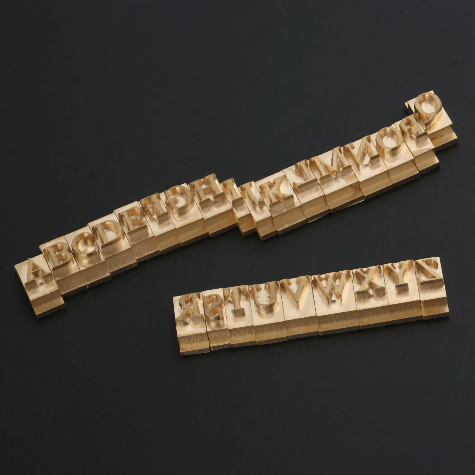 26 pz/set lettere maiuscole oro ottone volte nuovi stampi per timbri romani A-Z strumento di brama ferro stampa stampaggio cuoio/legno/torta