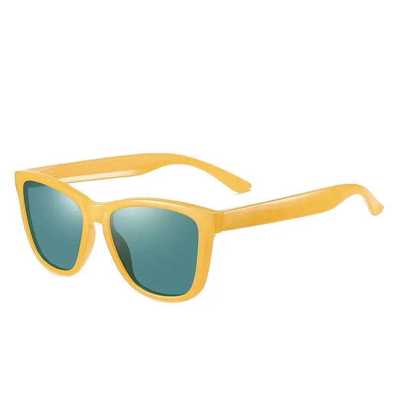 DOKLY Unisex Yellow Frame Green Lens Sunglasses Mirror Oculos Sun Glasses Gafas De Sol fashion Sunglasses Women Eyewear