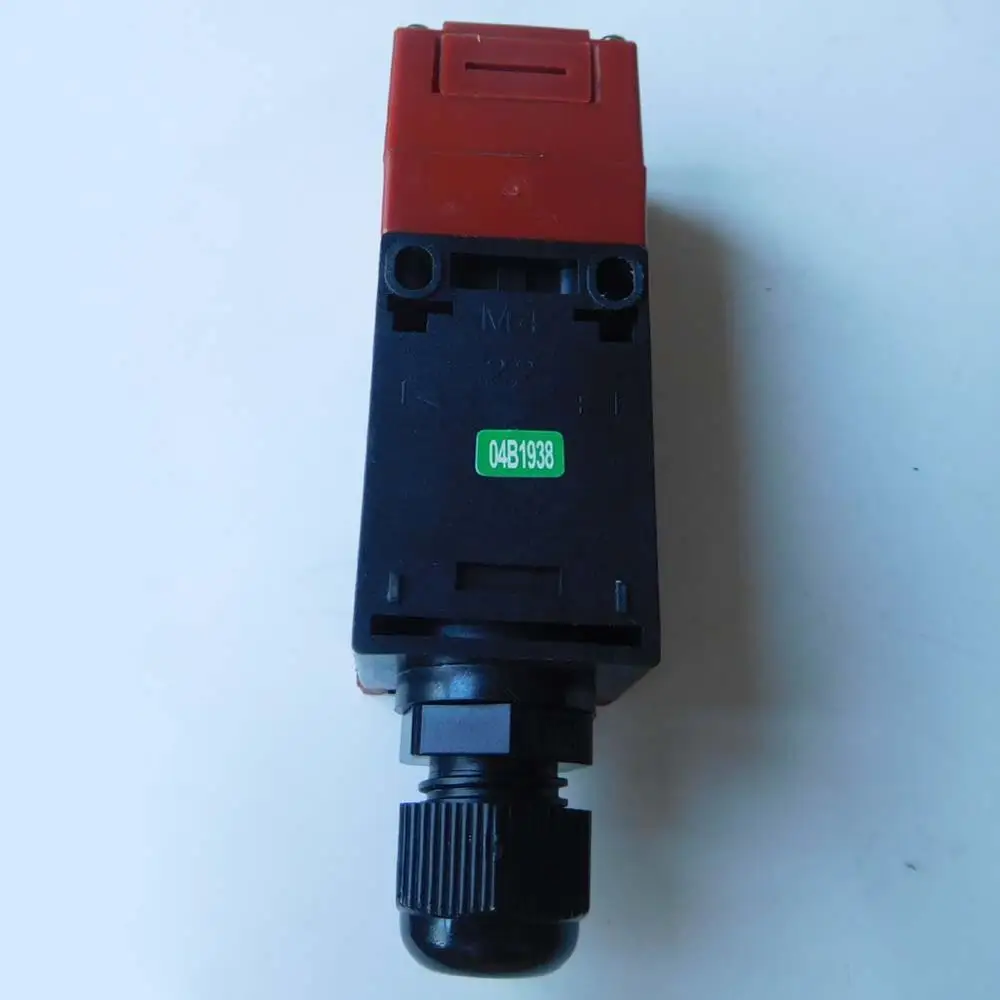 KEDU QKS8 interruptor de bloqueo de seguridad interruptores de límite de seguridad para puerta de seguridad AC 250V 14A 400V 8A 2NO 1NO + 1NC IP54 CE