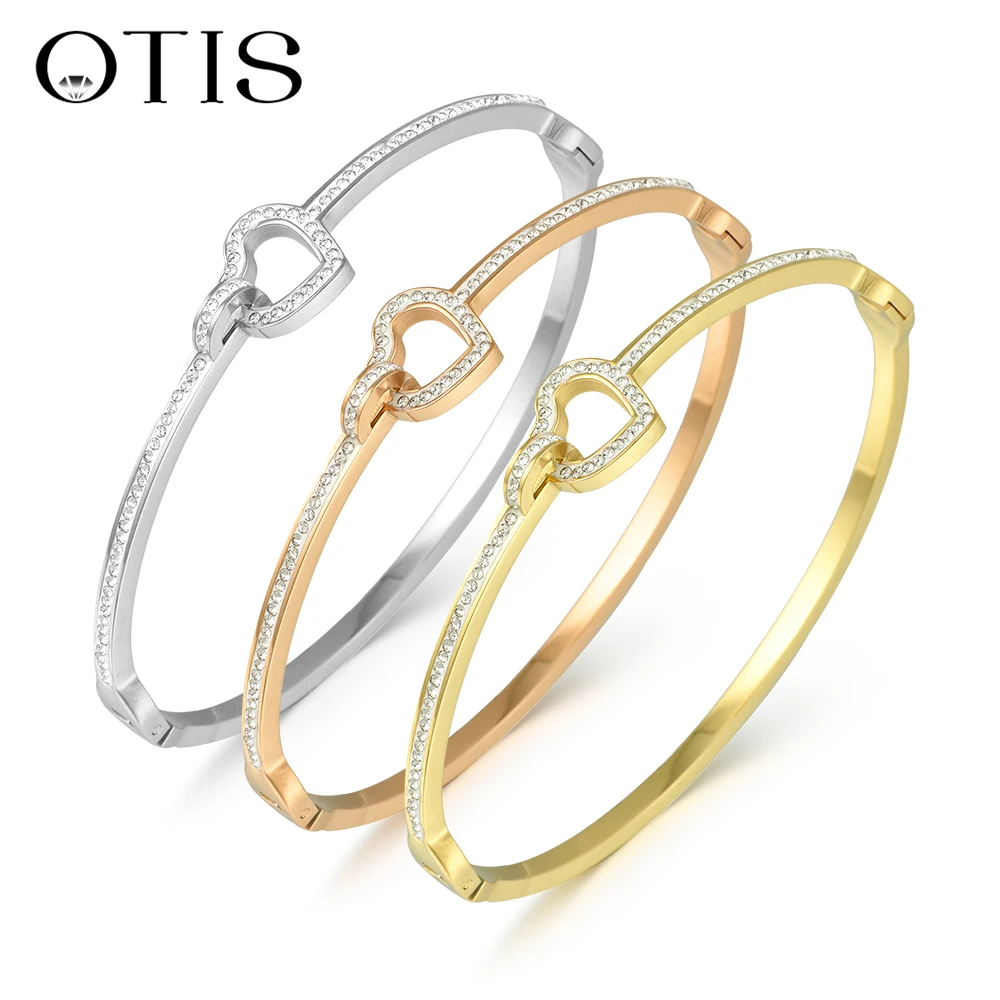 Kadın en çok satan moda klasik trendi kişilik Retro kristal yıldız toka paslanmaz çelik bilezik