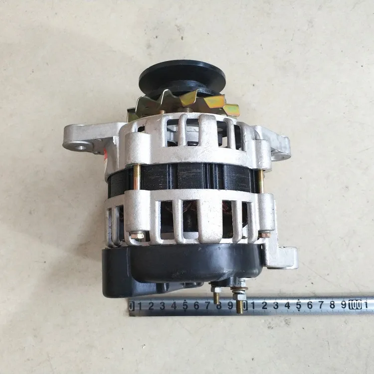 Tipo ruota a cinghia Magnete permanente 220 V Volt 2000 W Piccolo filo di rame avvolto alternatore brushless domestico ad alta potenza