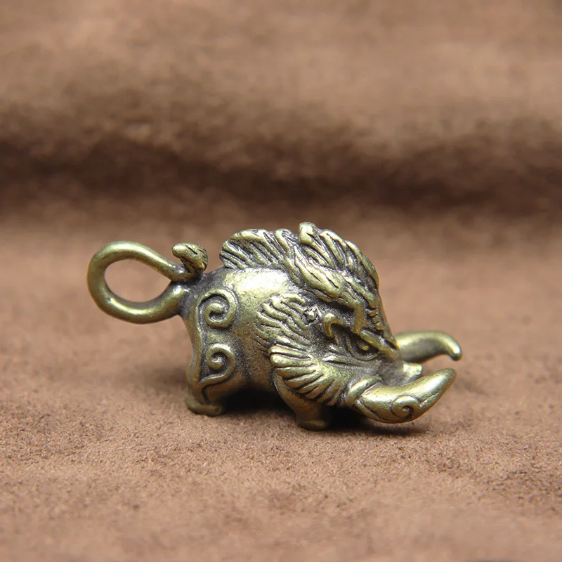 Retro Crafts Copper Small Wild Boar Ornaments Brass Feng Shui Animals Statue Tea Pet Home Decor for Living Room Desk Decorations