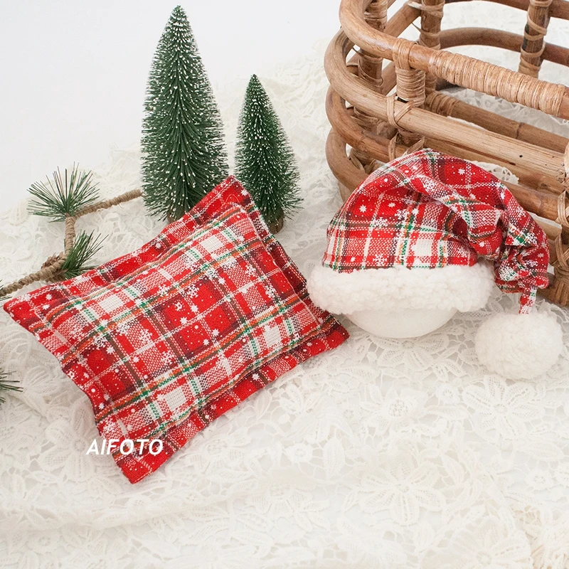 Newborn Photography Props Christmas Snowflake Plaid Hats And Pillow Flokati New Year Baby Boy Girl Photoshoot Studio Accessories