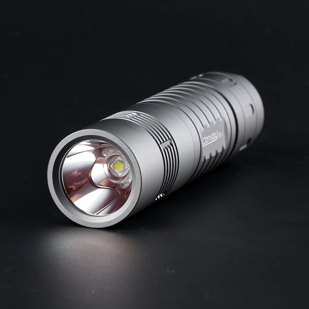 Convoy S11 SST40 Linterna LED Flashlight with Copper DTP Board Temperature Protection Management 2300lm Hand Torch Flash Light