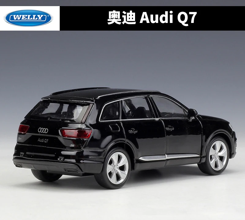 Wellyダイキャスト車 1:36 スケールシミュレーションアウディQ3/アウディQ7 suvモデル車の金属合金のおもちゃの車子供のためのギフトコレクション