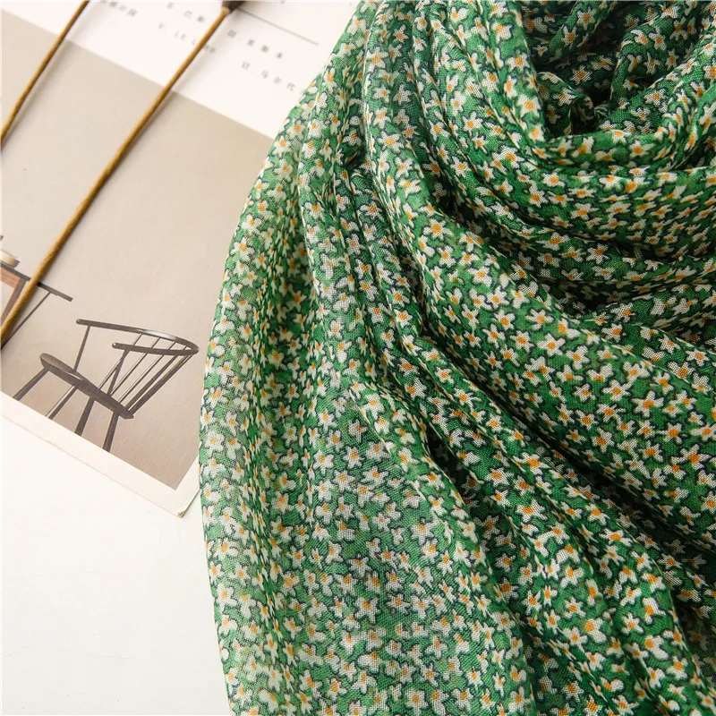 Ladies Fashion Green Polka Floral Tassel Viscose Shawl Scarf Travel Seaside Holiday Sunscreen Scarves Wrap Foulards Hijab Snood