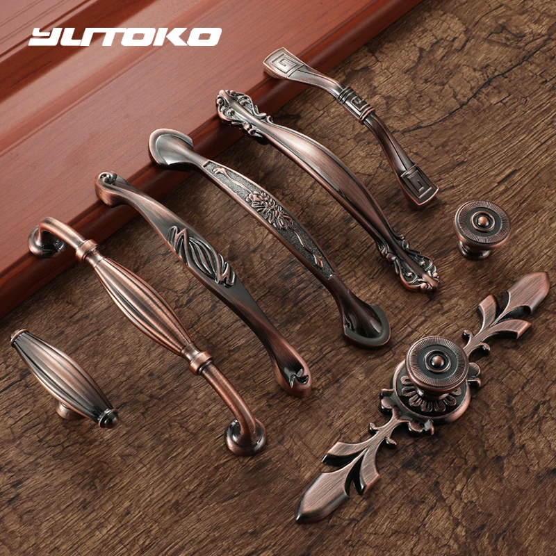 YUTOKO European Style Closet Cabinet Handles Rose Gold Antique Luxury Drawer Pulls Alloy Kitchen Furniture Handle Hardware