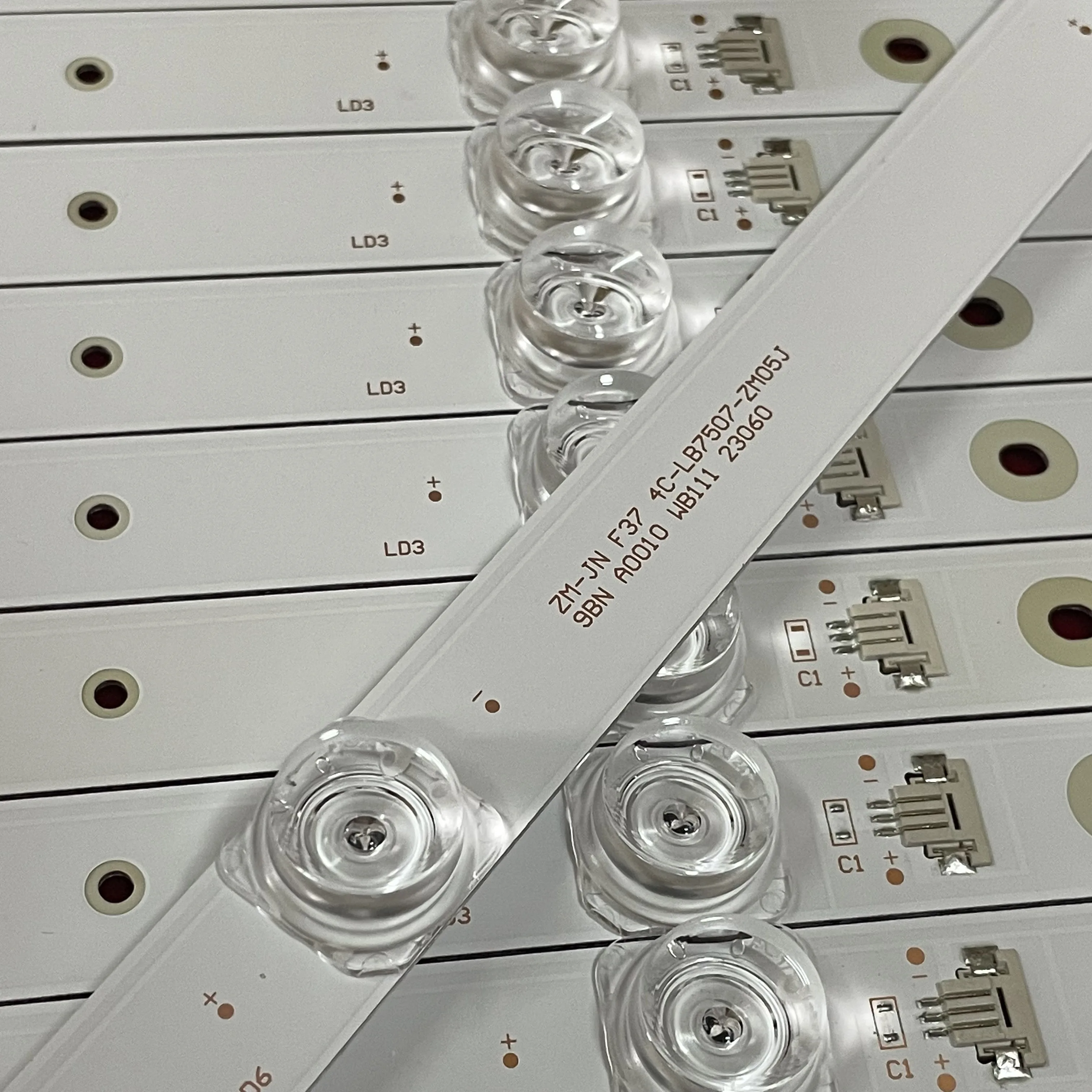 12PCS LED Backlight Strip GIC75LB08-3030F2.1D-V1.1 E466169 4C-LB7507-ZM031 For 75V2 75S425LACA 75S421 75S423 75U6800C LVU750NDBL