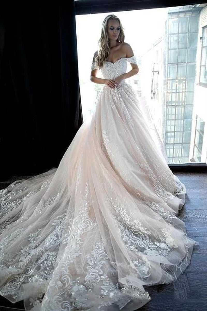 Abiti da sposa in pizzo rosa pallido sposa con spalle scoperte lungo treno Tulle Appliques perline una linea abiti da sposa da sposa robes de mariée