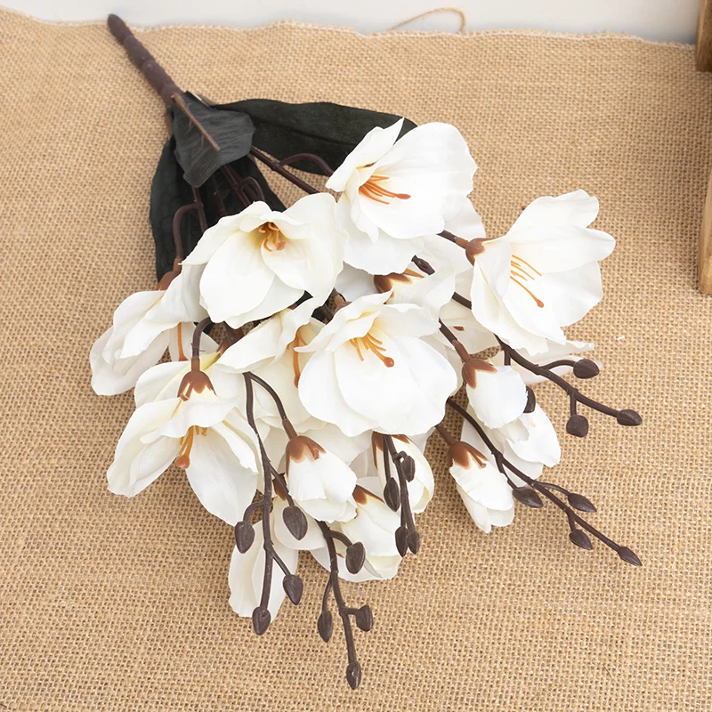 High Quality Artificial Bouquet Magnolia Home Fake Flower Party Backdrop Accessories Decoration Christmas Wedding Arrangement