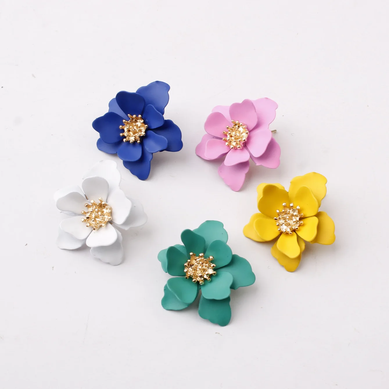 Korean Flower Stud Earrings For Women New Sweet Spray Paint Flowers Earring Girl Wedding Party Engagement Jewelry Gifts