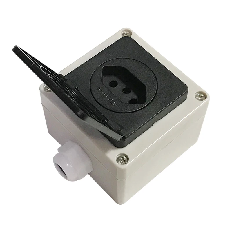 Brazil Outdoor Waterproof Power Socket Brazil Anti-rain Rain Industrial Socket With Box IP44 10A/20A 250V