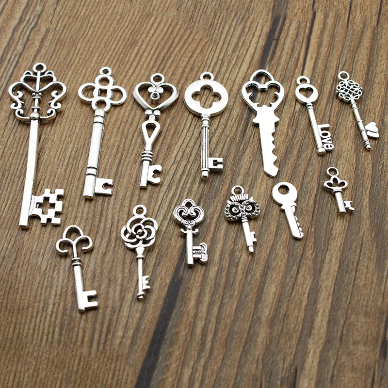 26pcs/lot Vintage Key Charms for Jewelry Making Fits Bracelet Necklace Findings Metal Charms Pendants DIY Jewelry Supplies Z1228