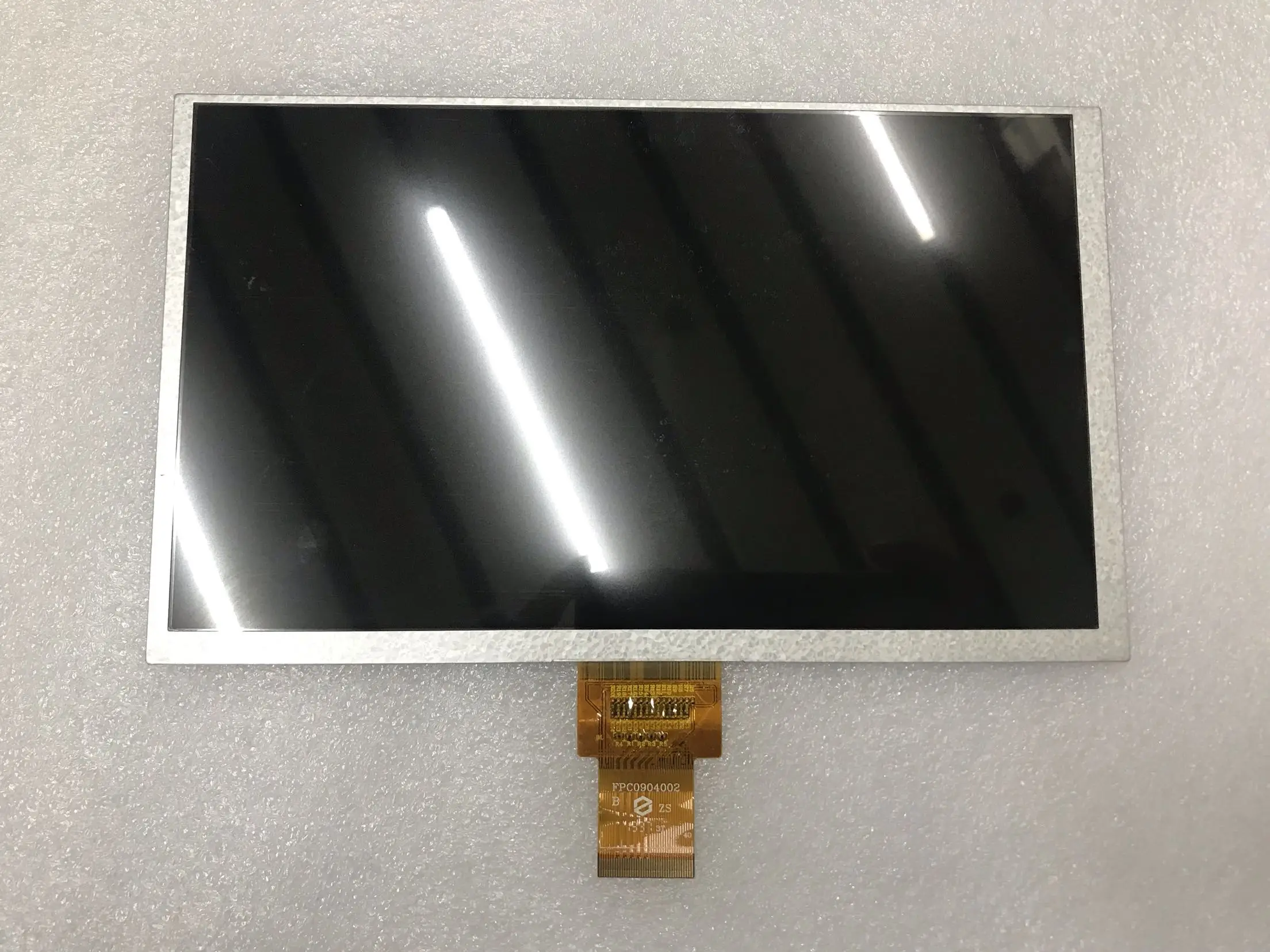 

ZS090IH4002A4H7 FPC0904002 LCD Displays screen