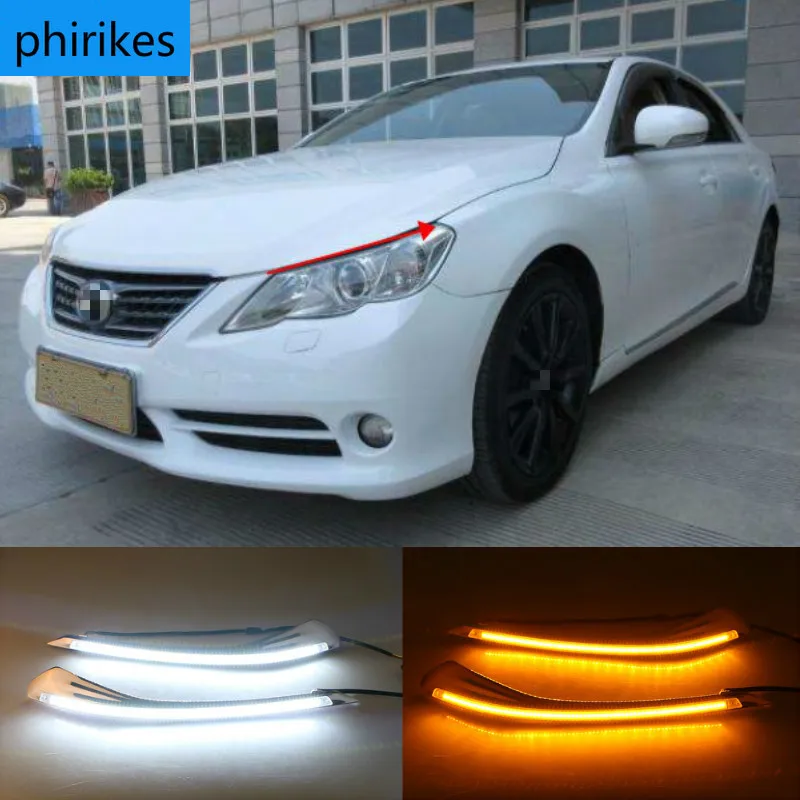 

For Toyota Reiz Mark X 2010-2013 LED Eyebrow Daytime Running Light DRL with Yellow Turn Signal Light