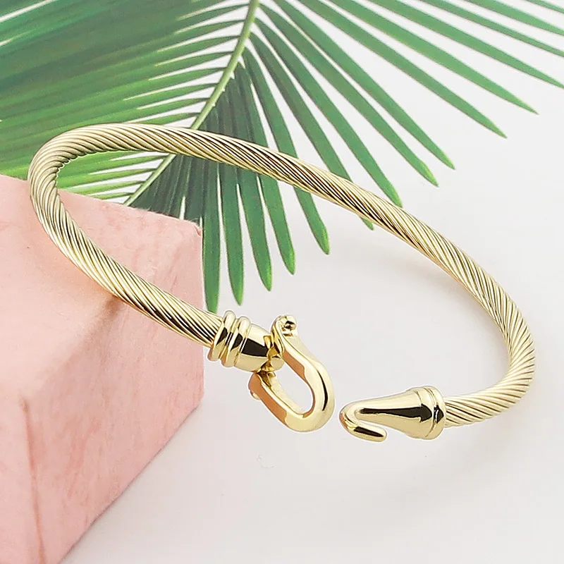 Best Selling Stainless Steel Twisted Wire Bracelet Female Love Bracelets, Party Gifts, Jewelry Wholesale