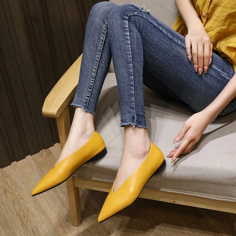 New Branded Pure Yellow Vintage Evening Shoes Ladies Fashion Brand Pointed Toe V Cut Woman Shoes Flat Shoes Female Flats C372