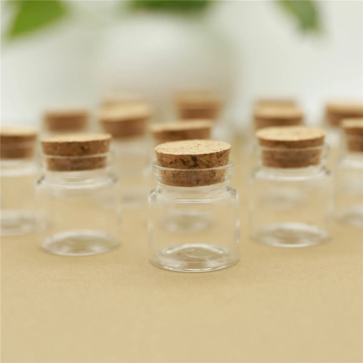 12 pcs/lot 26*37*40mm 25ml Small Glass Bottle Stopper Decorative Glass Jars Cork Bottle Containers tiny Vials wedding Tube