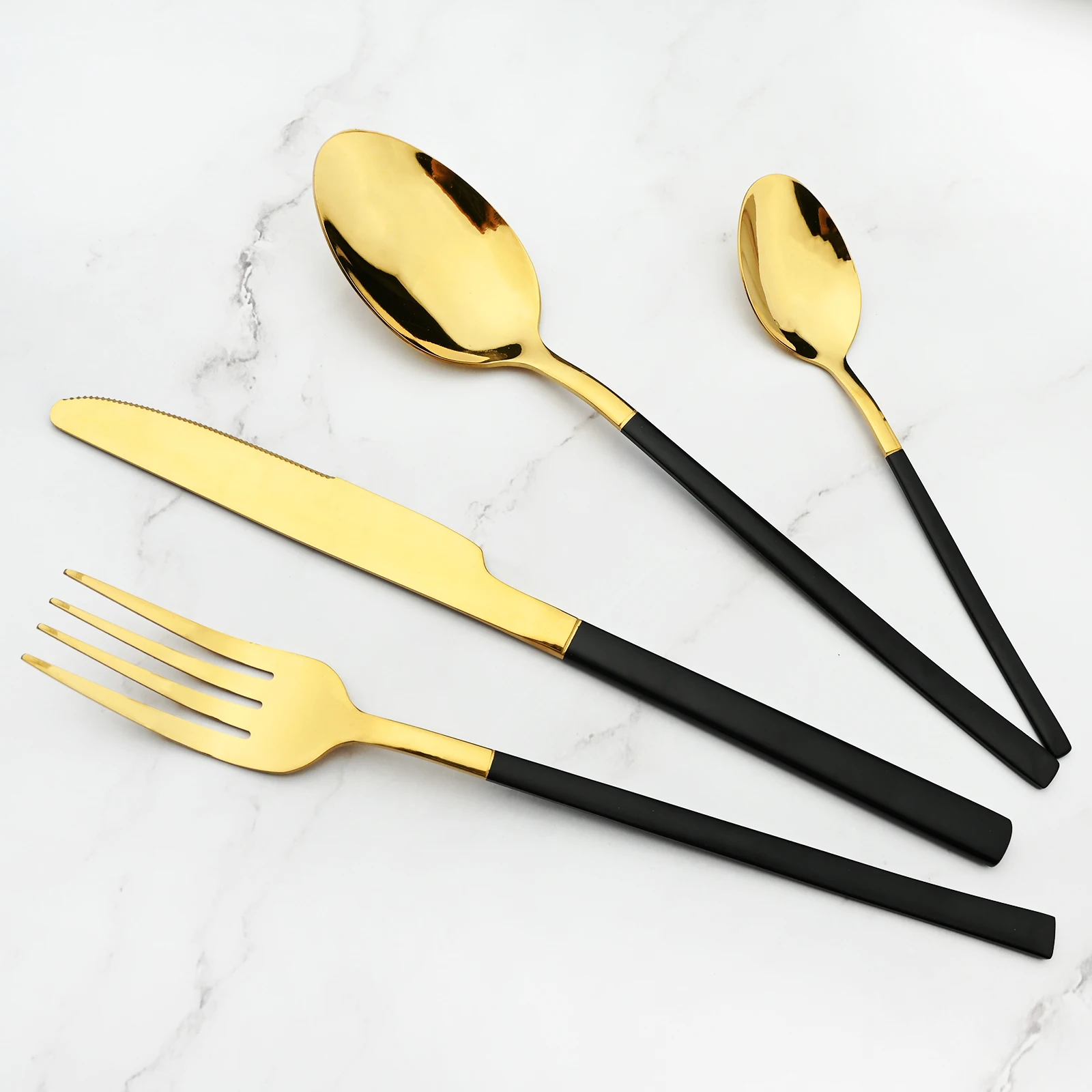 Tableware Spoon Fork Knife Golden Cutlery Dinnerware Set 24 Pieces Dinnerware Set with Tea Fork Black Gold Kitchen Silverware