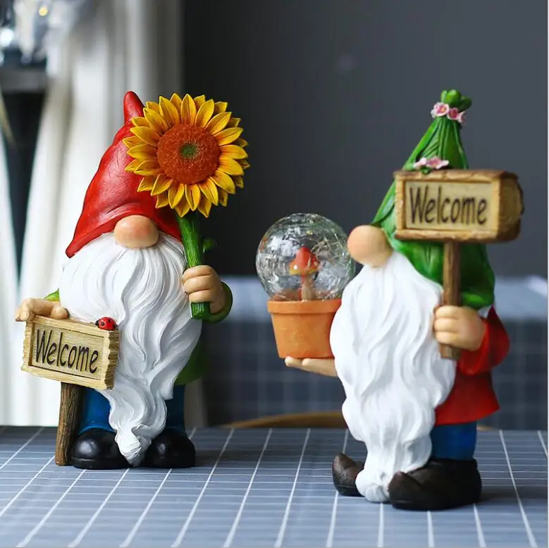 Nordic Christmas Dwarf Solar Light Welcome Sign Resin Sculpture Courtyard Park Figurines Crafts Garden Lawn Furnishings Decor