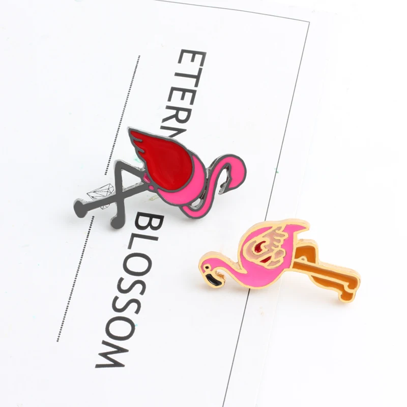 Cartoon Bird Lapel Brooch Fashion Pink Flamingo Woodpecker Cute Deer Animal Enamel Pins Women Jackets Backpack Pin Badge jewelry