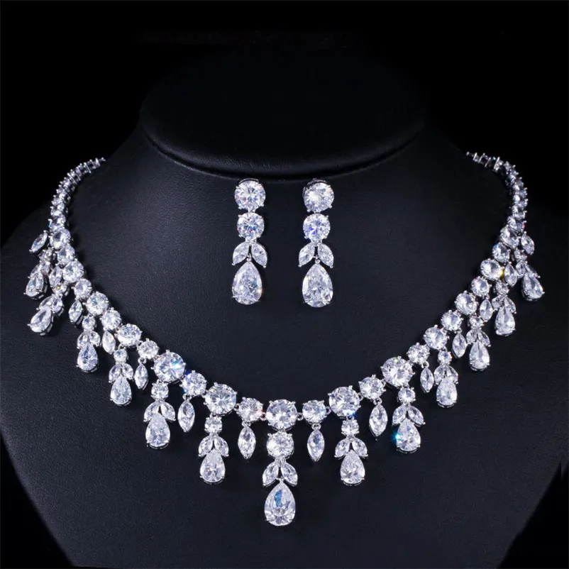 CC Earring Necklace Sets For Bride or Bridesmaid Gorgeous Sparkling Crystal Wedding Jewelry Set Necklace Set Drop ShippingT0137