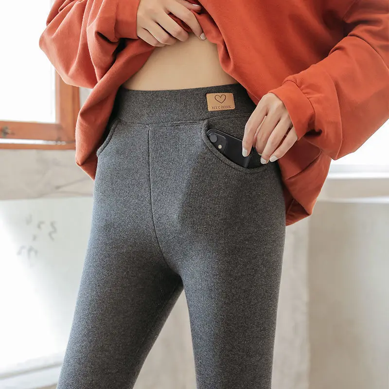 Winter Lamb Wool Warm Leggings Women Thicken Push Up Elasticity Tights for Fitness Thermal Sexy Skinny Pants Female with Pockets