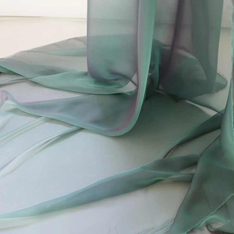 100cm*148cm Superdünner Zweifarbiger Chiffon-Gaze-Stoff, Weicher Tanz- und Brautstoff mit Schattierung – Detail 8