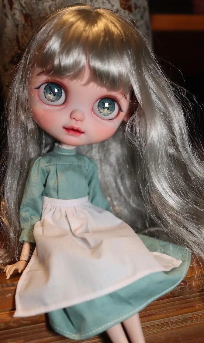 Selling customized Blyth doll  by hand customized dolls BJD dolls SD Jointed body dolls