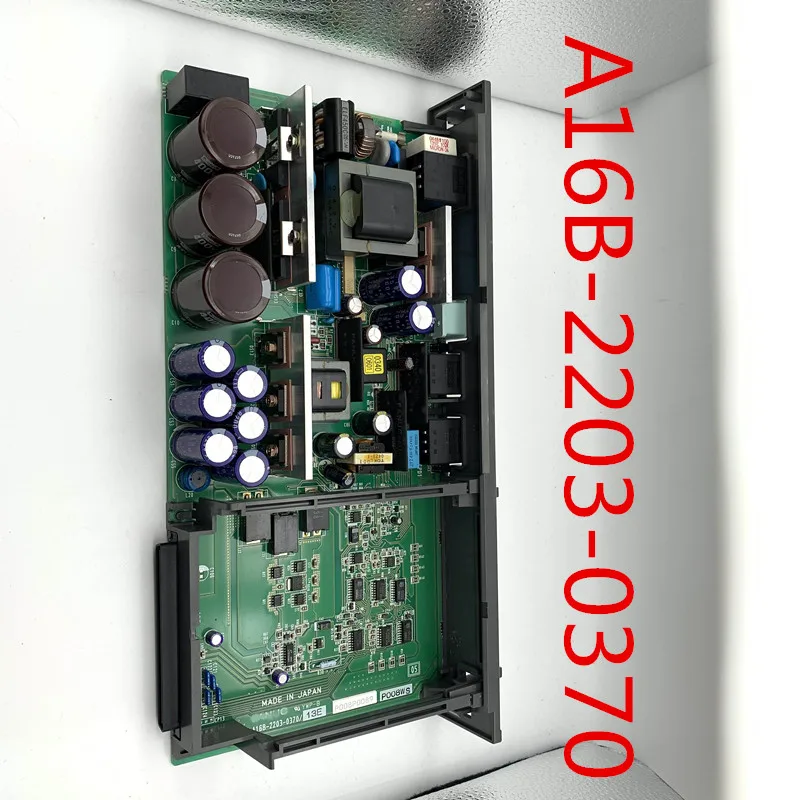 Dla FANUC a16b-2203-0370 1 rok gwarancji