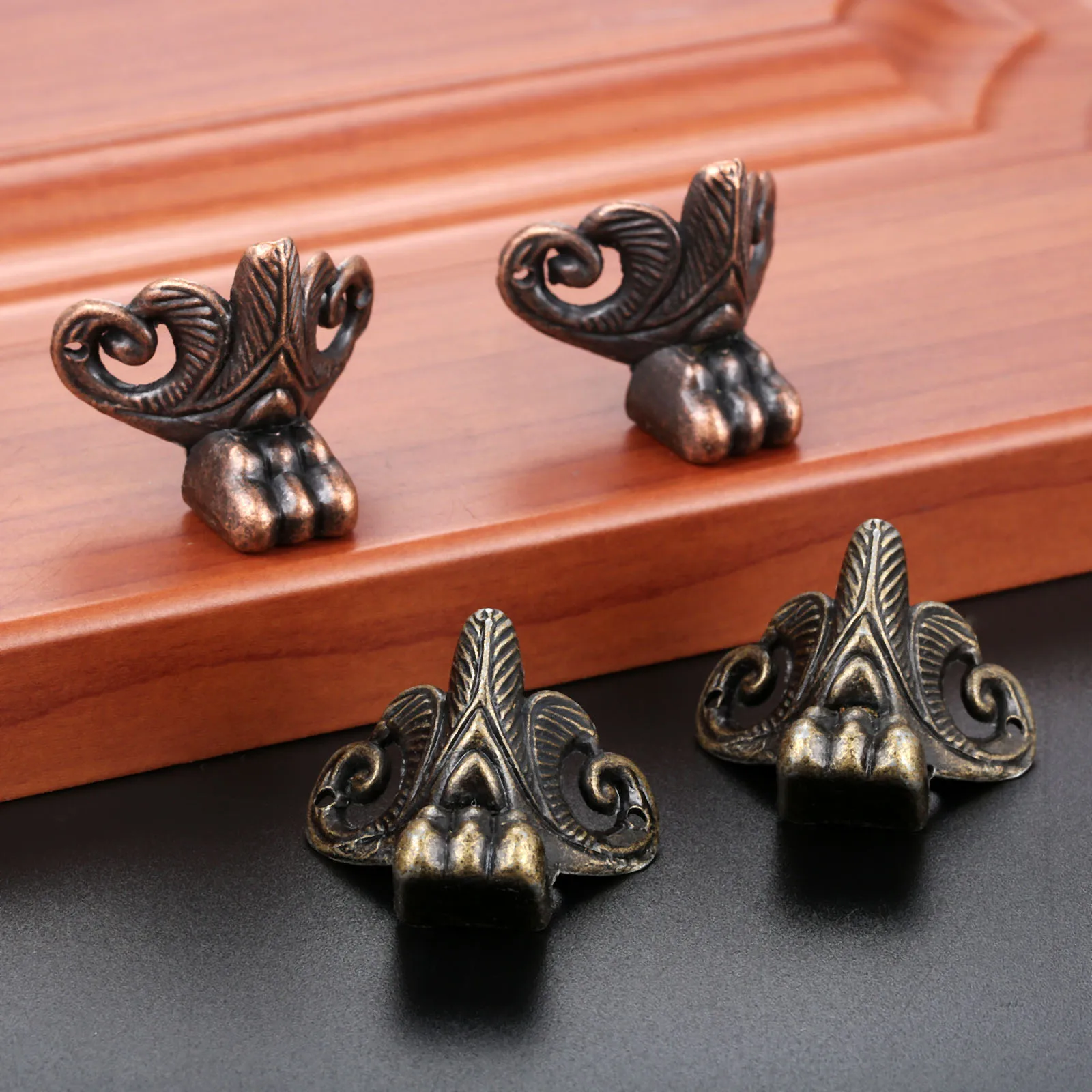 4pcs Vintage Animal Feet Corners Decor Leg w/screw Jewelry Wood Box Edge Cover Protector Guard Antique Bronze Copper Old Chinese