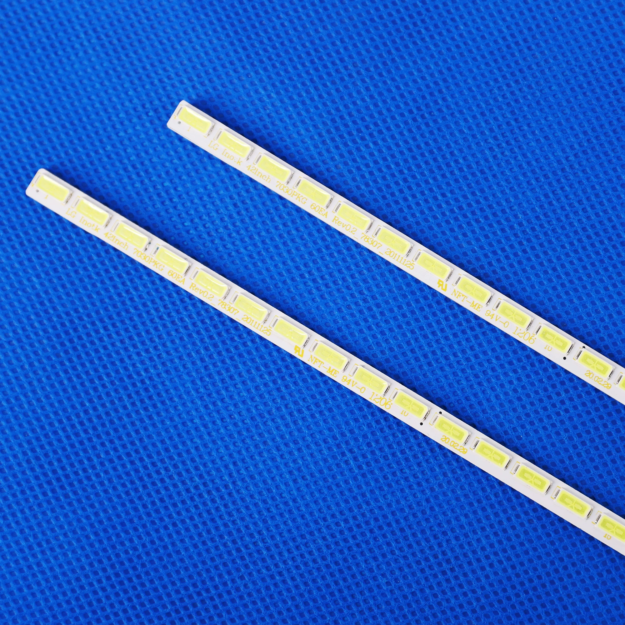 2Pieces/lot 60LED 525mm LED Backlight Strip For LG 42LS570T 42LS570S 42LS575S T420HVN01.0 42inch 7030PKG 60ea 74.42T23.001-2-DS1