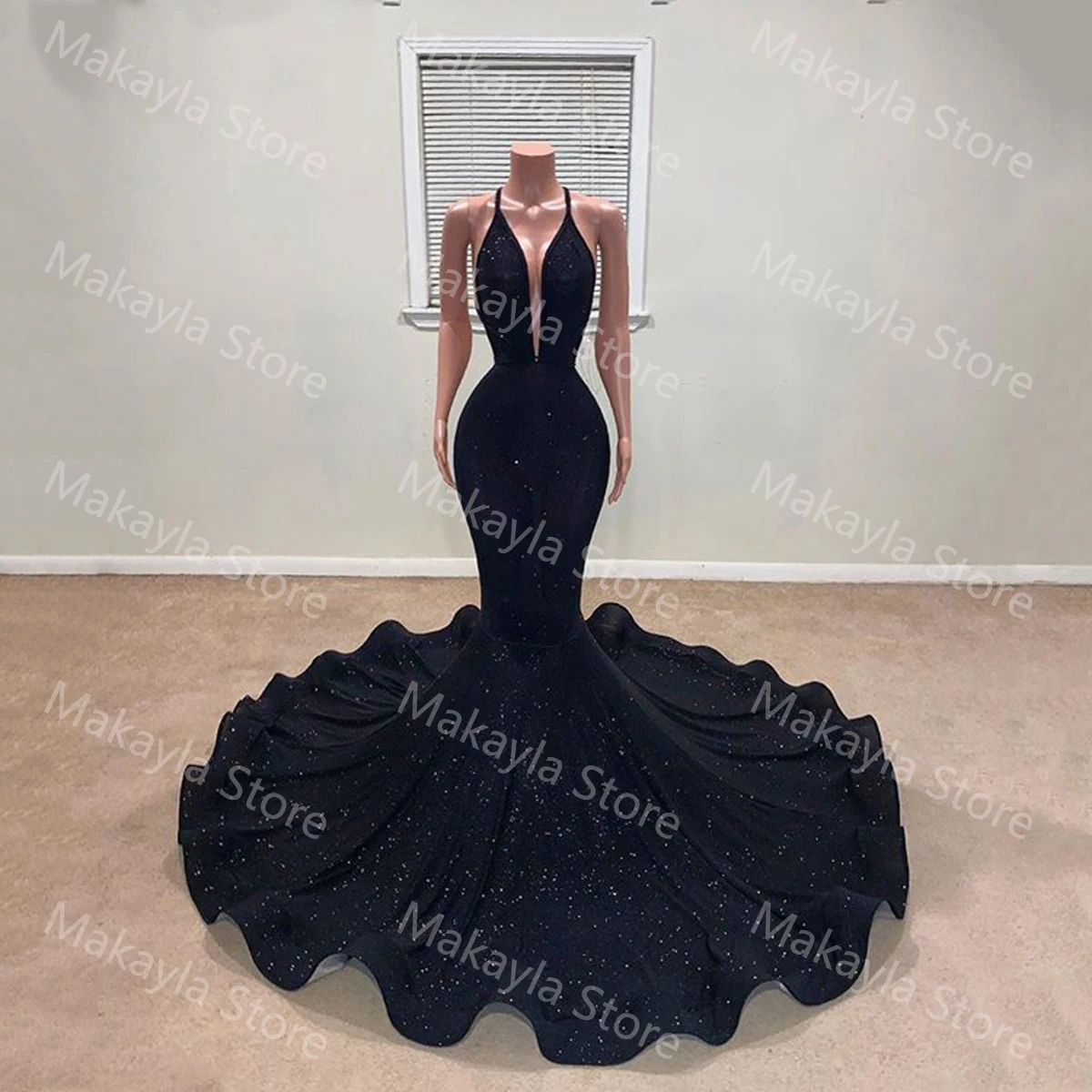 Eenvoudige Sexy Elegant Mermaid Prom Jurken Halter Mouwloze Zwarte Meisje Lange Sweep Trein Avond Party Jurken Plus Size Custom Made