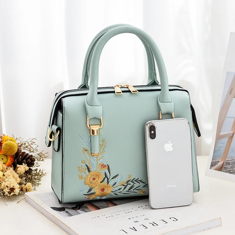 2023 Luxury Handbags Embroidered Women Bags PU Leather Crossbody Bags For Women Tote Retro Ladies Shoulder Bag Female Handbag