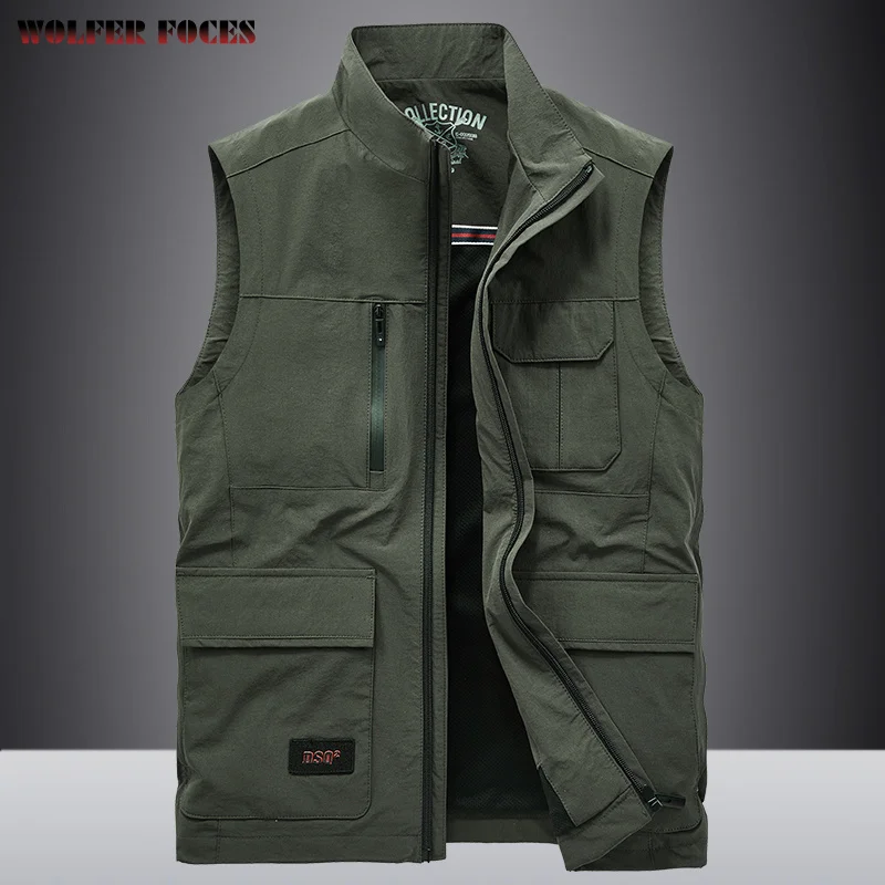 The Listing Men Autumn New Arrivals Multi Pocket Casual Sleeveless Warm Vest Loose Men's Waistcoat Style Hot Sale Genuine