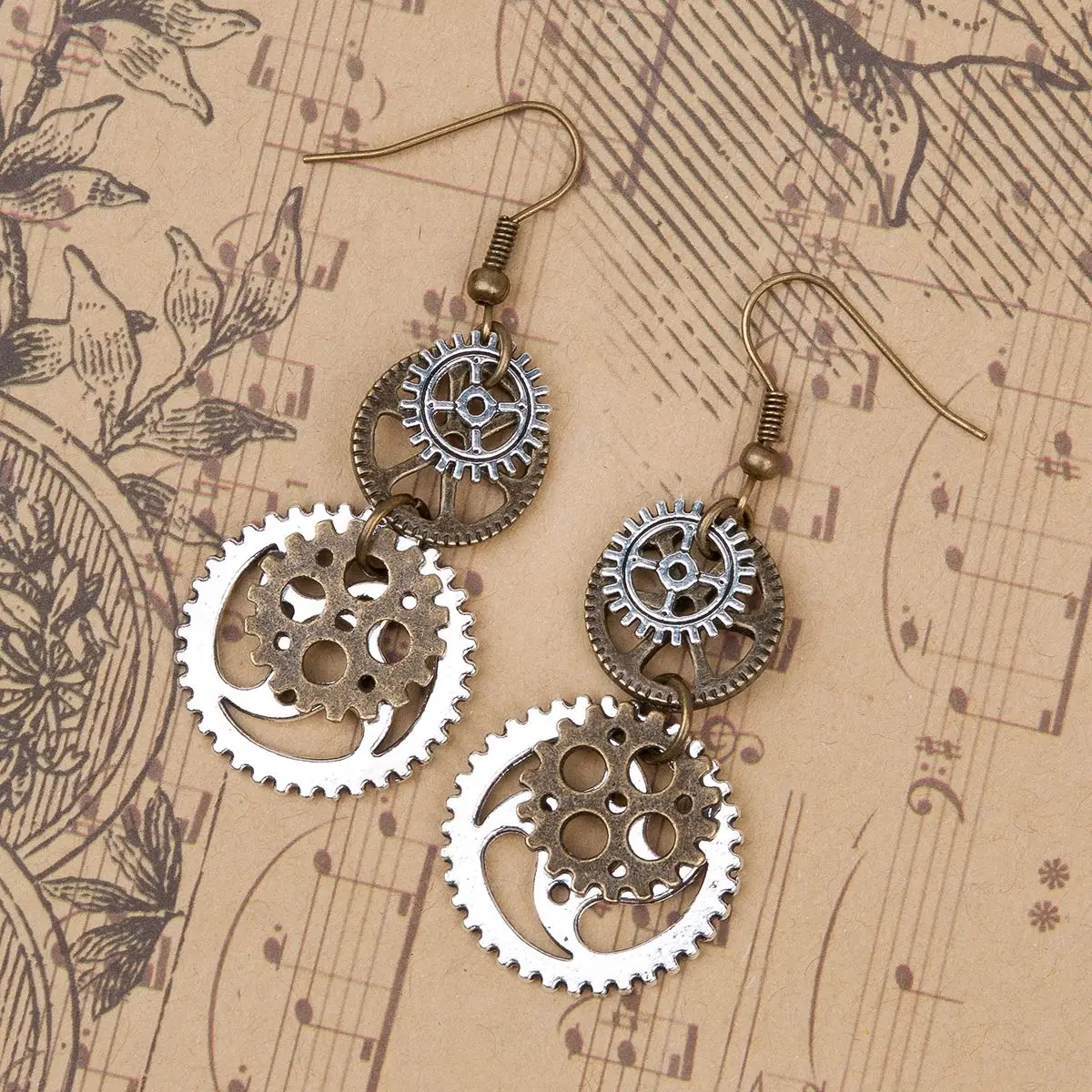 8seasons Alloy Gear Statement Steampunk Earrings Antique Bronze Pendant Earring Punk Gothic Jewelry Cool Women 6cm X2.3cm, 1Pair