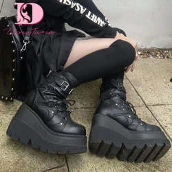 DoraTasia-Botines de tacón alto con plataforma para mujer, botas cortas con remaches, zapatos de Cosplay, estilo gótico y Punk