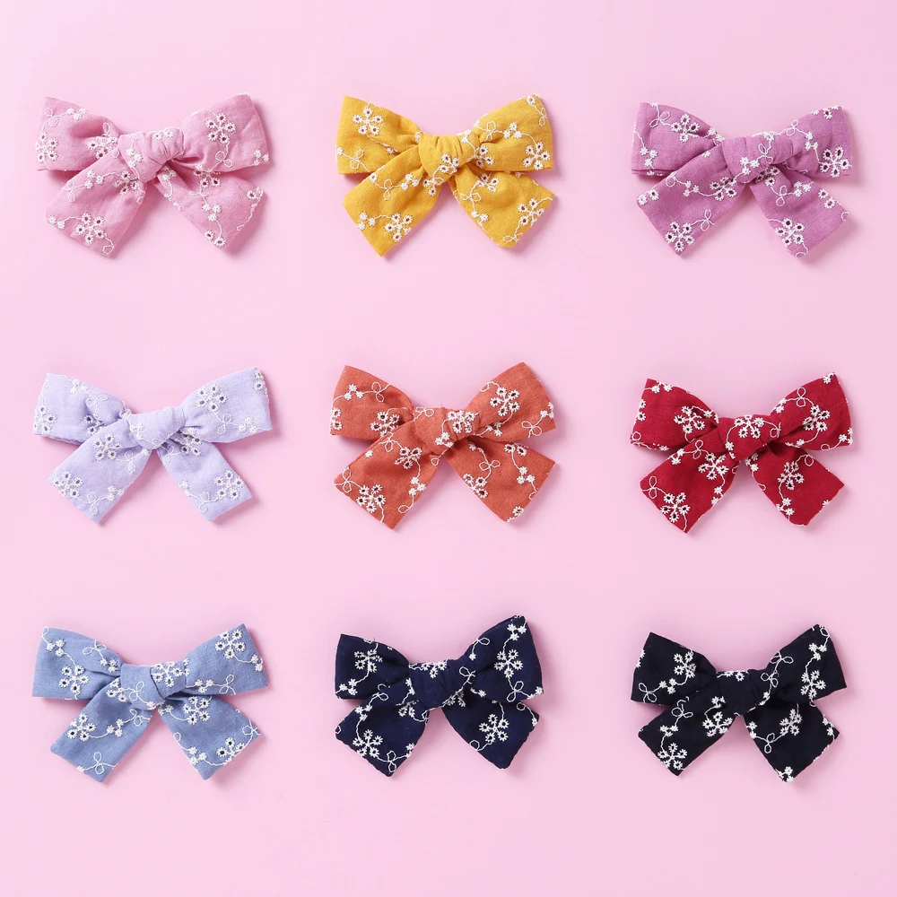 18 PCS/LOT, 4 inch Pinwheel Fabric Bow Hair Clips, Embroidery Flower Cotton Fabric Bow Nylon Headbands, Baby Shower Gift