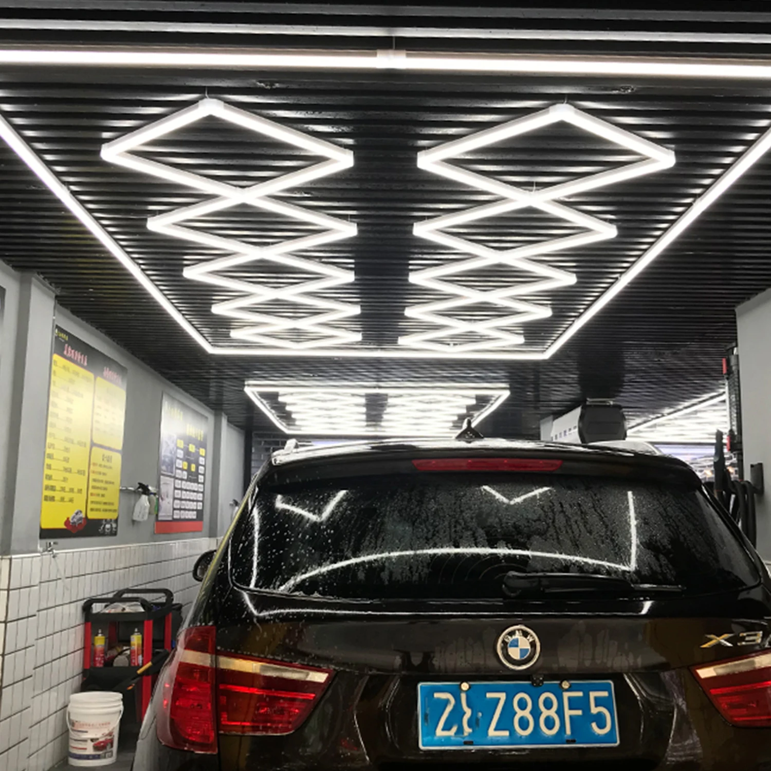 

Manufactory Aluminum Housing Diamond Shape Car Detailing Lights High Effective Led Workshop Light Garage Lamp