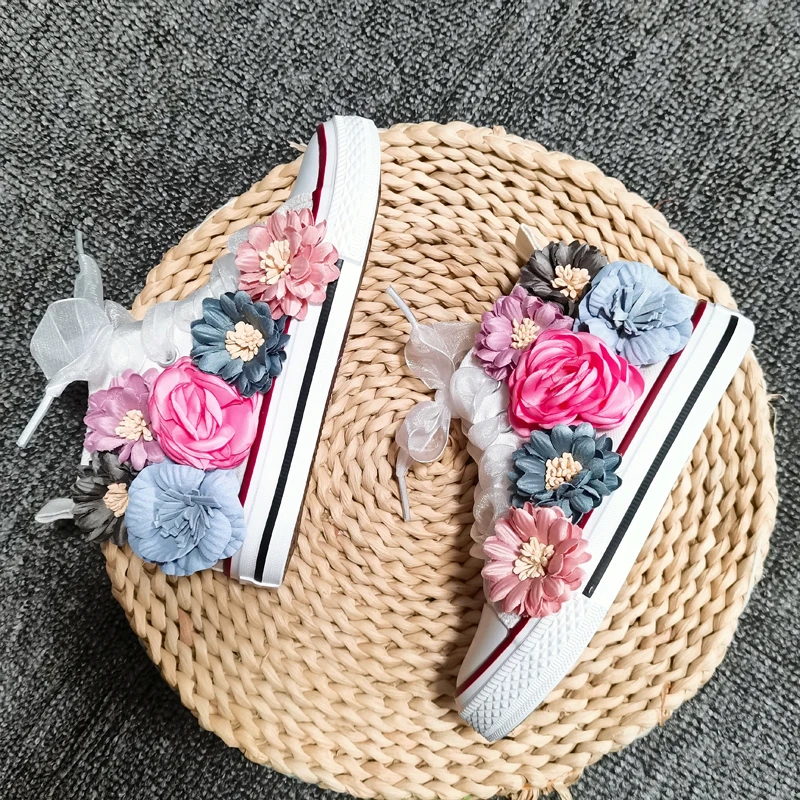 Popular Spring Summer Women Canvas Small White Shoes Women's High Tops Hand-customized Three-dimensional Sequins Flowers