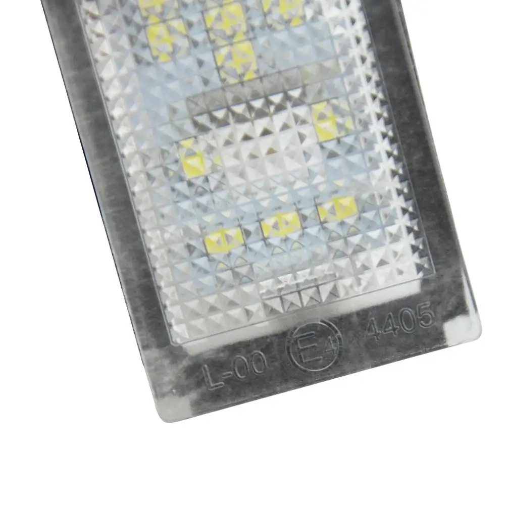 For BMW E65/E66  730i 735i 740i 745i 750i Saloon 2006 2007 2008white LED Car Rear license plate light number plate lamp