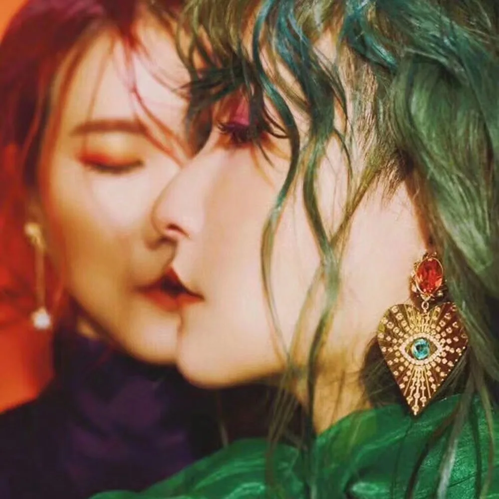 Baroque Vintage Earrings Crystal Big Heart Earrings for Women Evil Eye Earring Hihop Jewelry Femme Brincos Gold Earring Bijoux